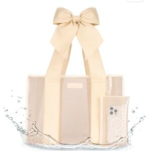 Case-Mate Cream Tote Bag with Bow